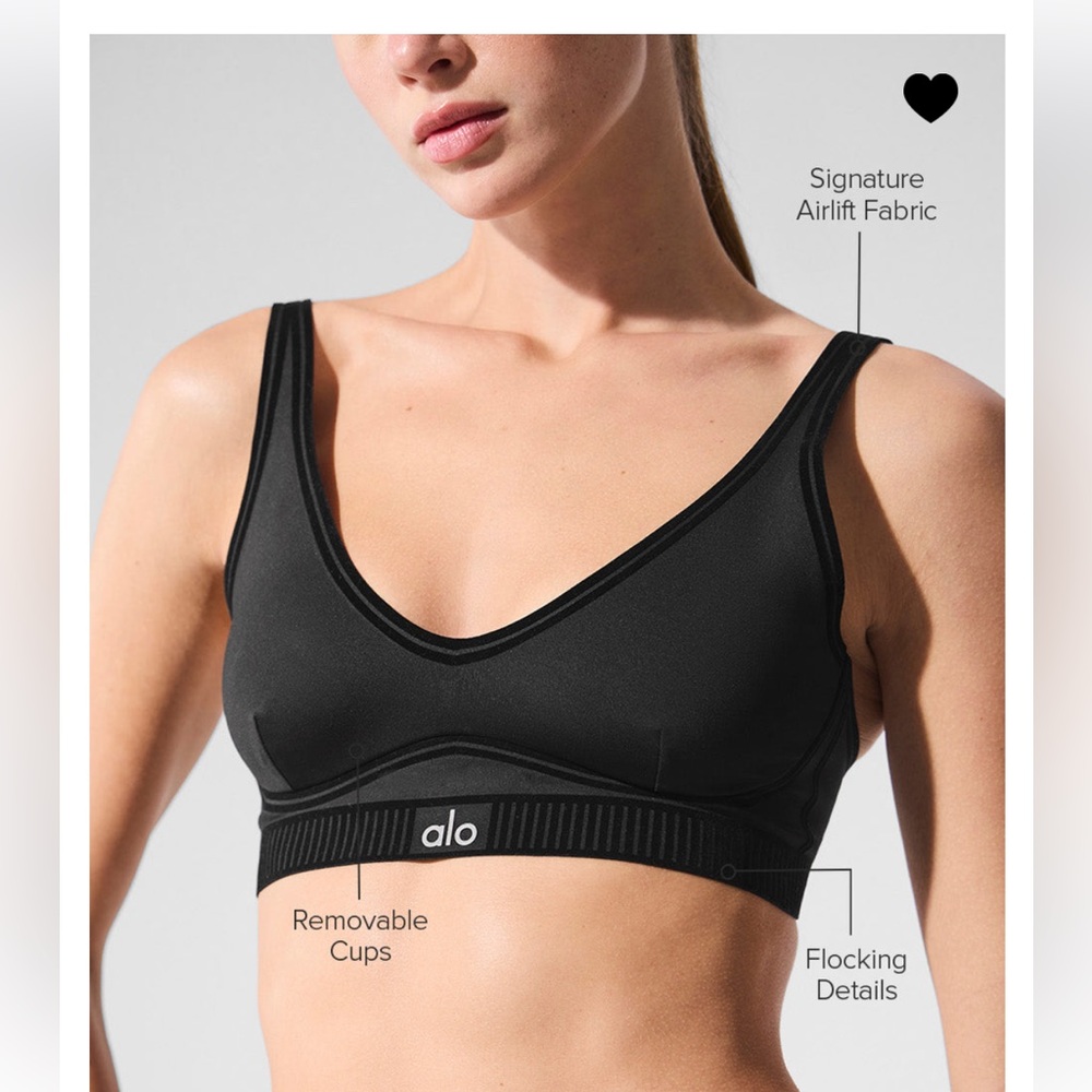 alo// airlift line up bra